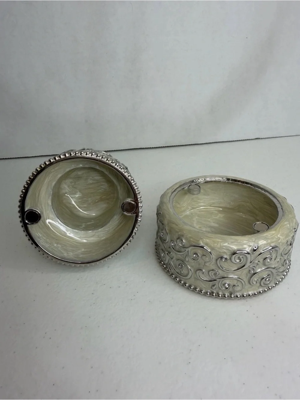 3 Tier Wedding Cake Trinket Box Ivory Silver Scroll Doves Rhinestone Jewelry Box